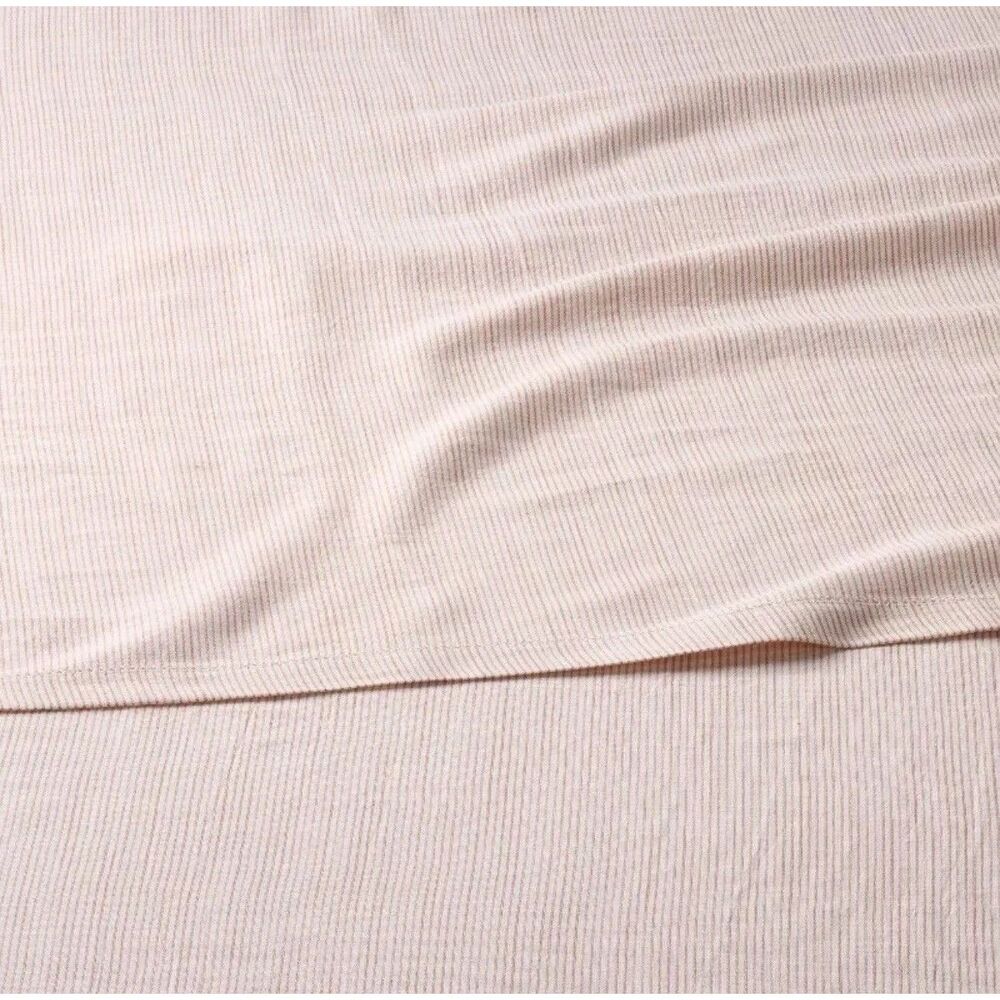 4pc King Micro Stripe Sheet Set Rust - Hearth & Hand with Magnolia. NWT. - Picture 3 of 8